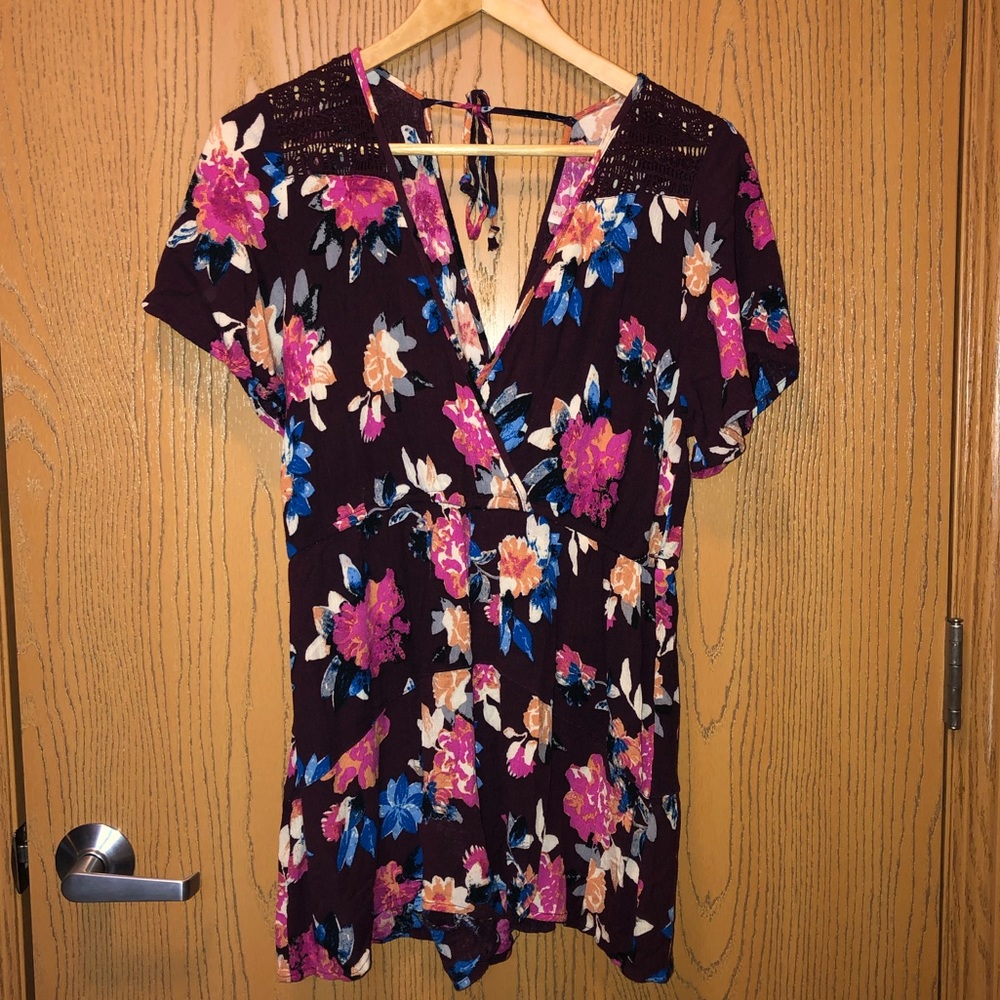 Fun and flirty romper!